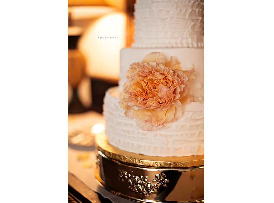 floral wedding cake