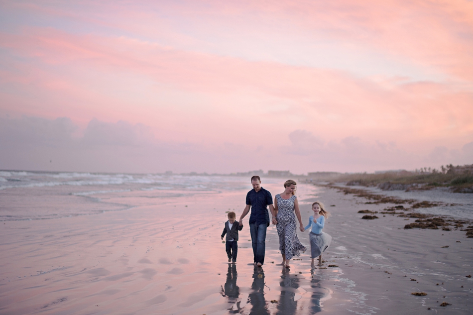 Florida beach family photos at sunset