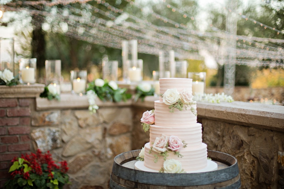 beautiful cake for southern wedding