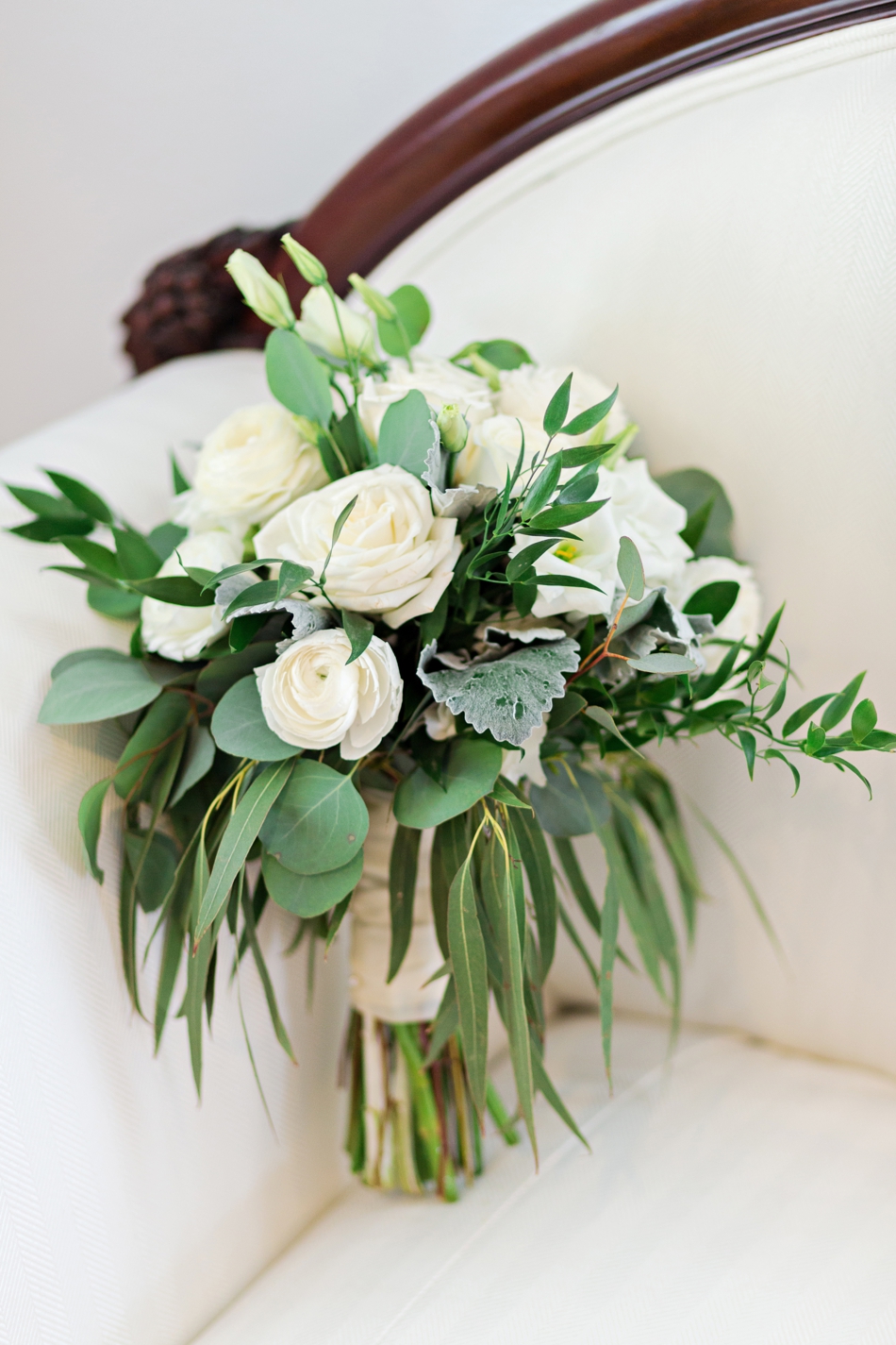 Ivory and green bouquet 