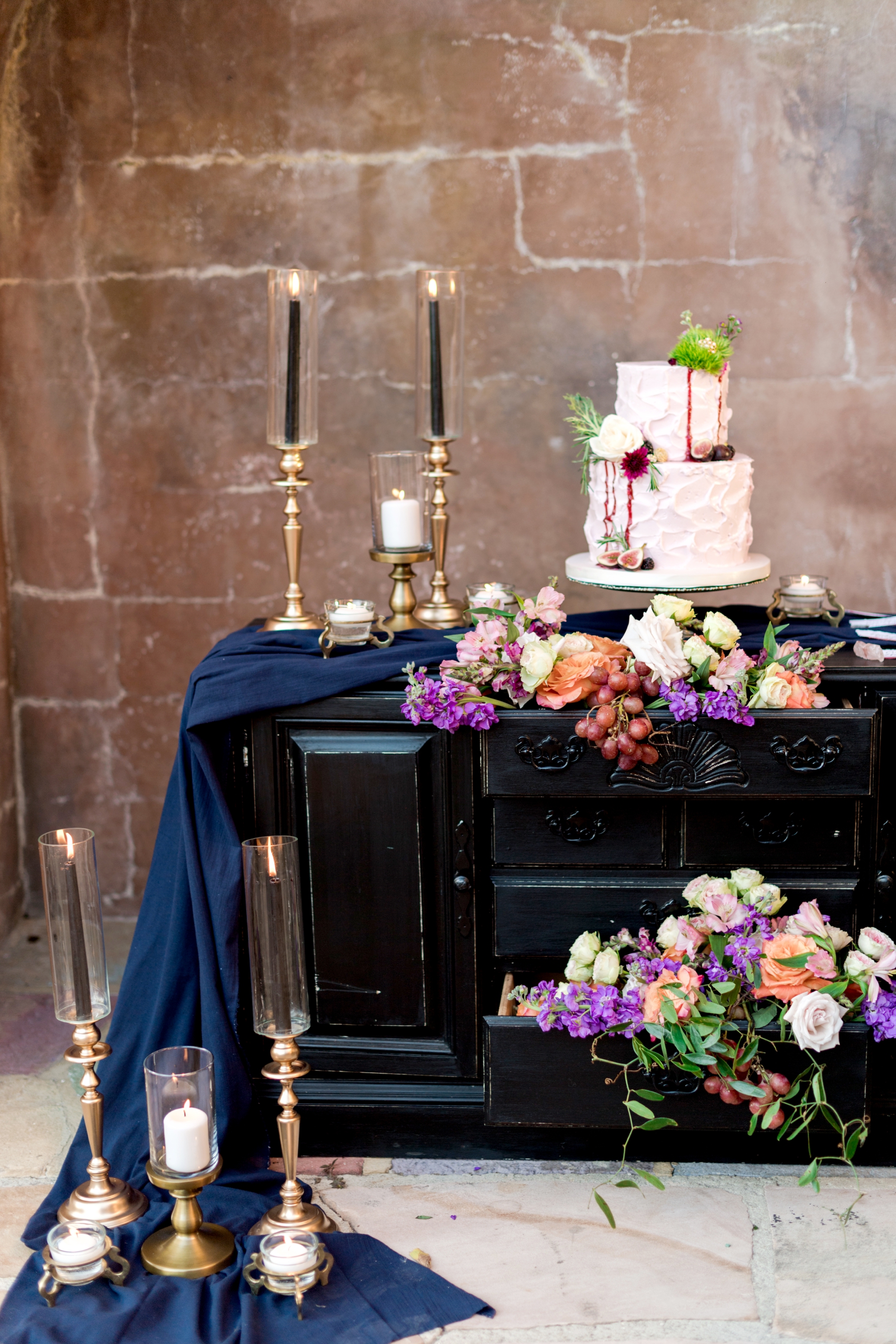romantic wedding cake display