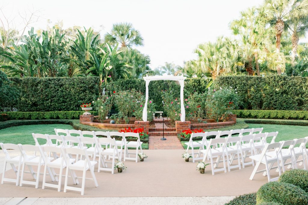 Guests were shocked when they had a surprise wedding at this engagement party!