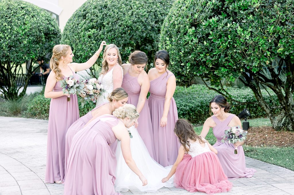 11 Ways to be the Best Bridesmaid Ever