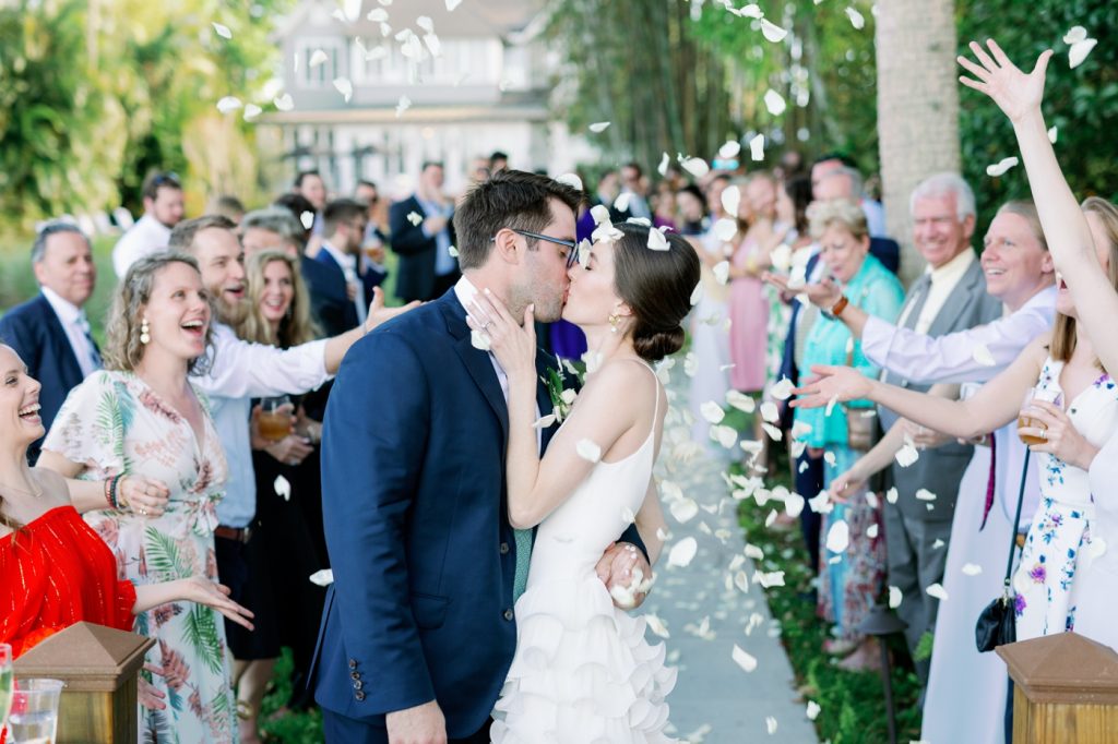 A Classic Brunch Wedding with Vintage Touches and a Boat Launch Departure