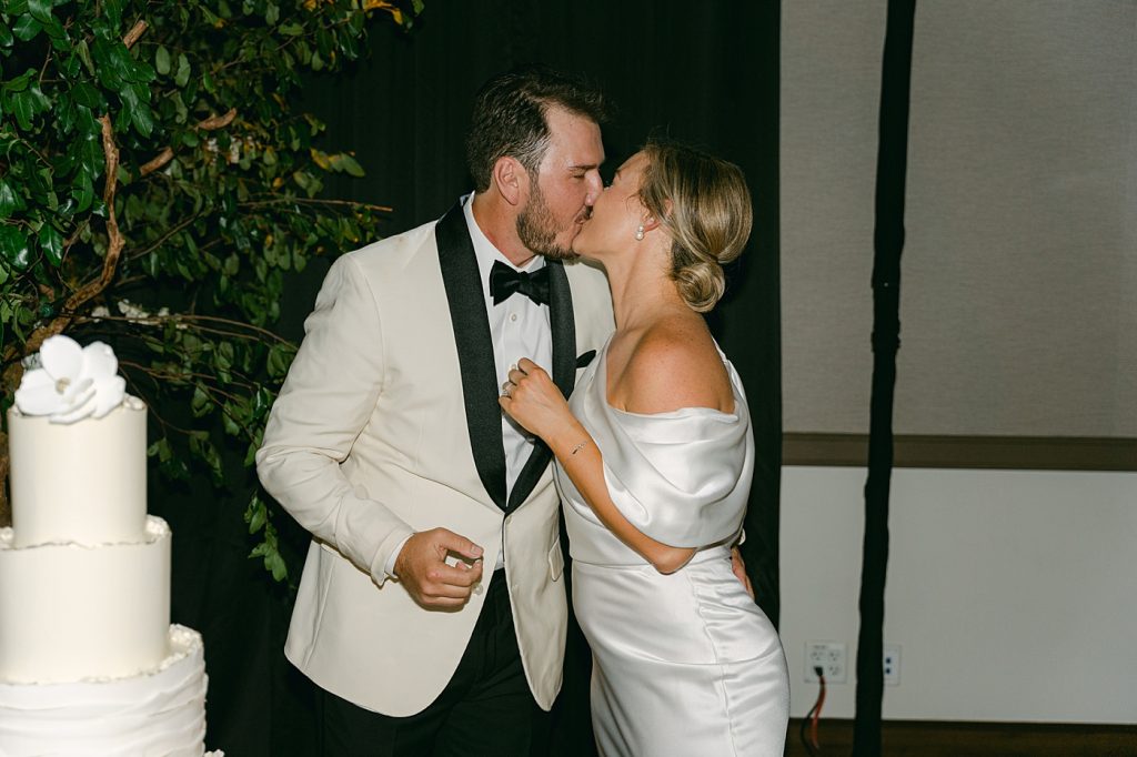 A Timeless Wedding in the Heart of Winter Park