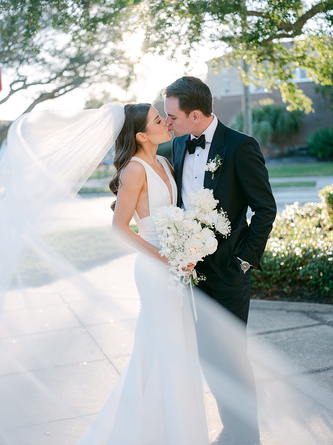 Stunning Chic Wedding At The Tampa Museum Of Art