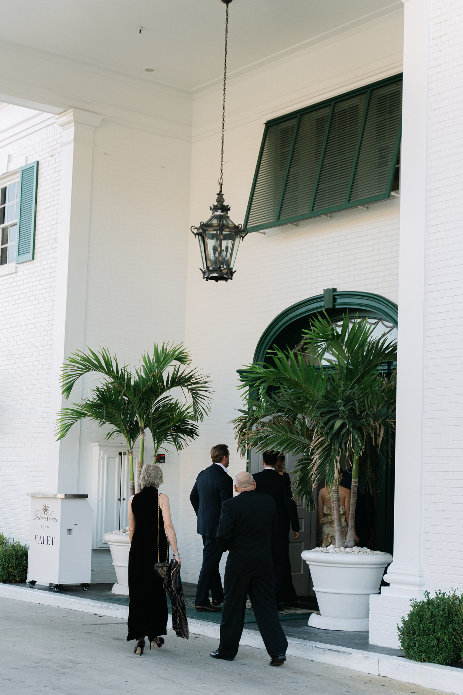 Classically Preppy Palma Ceia Wedding for Golf Aficionados - Kristen ...