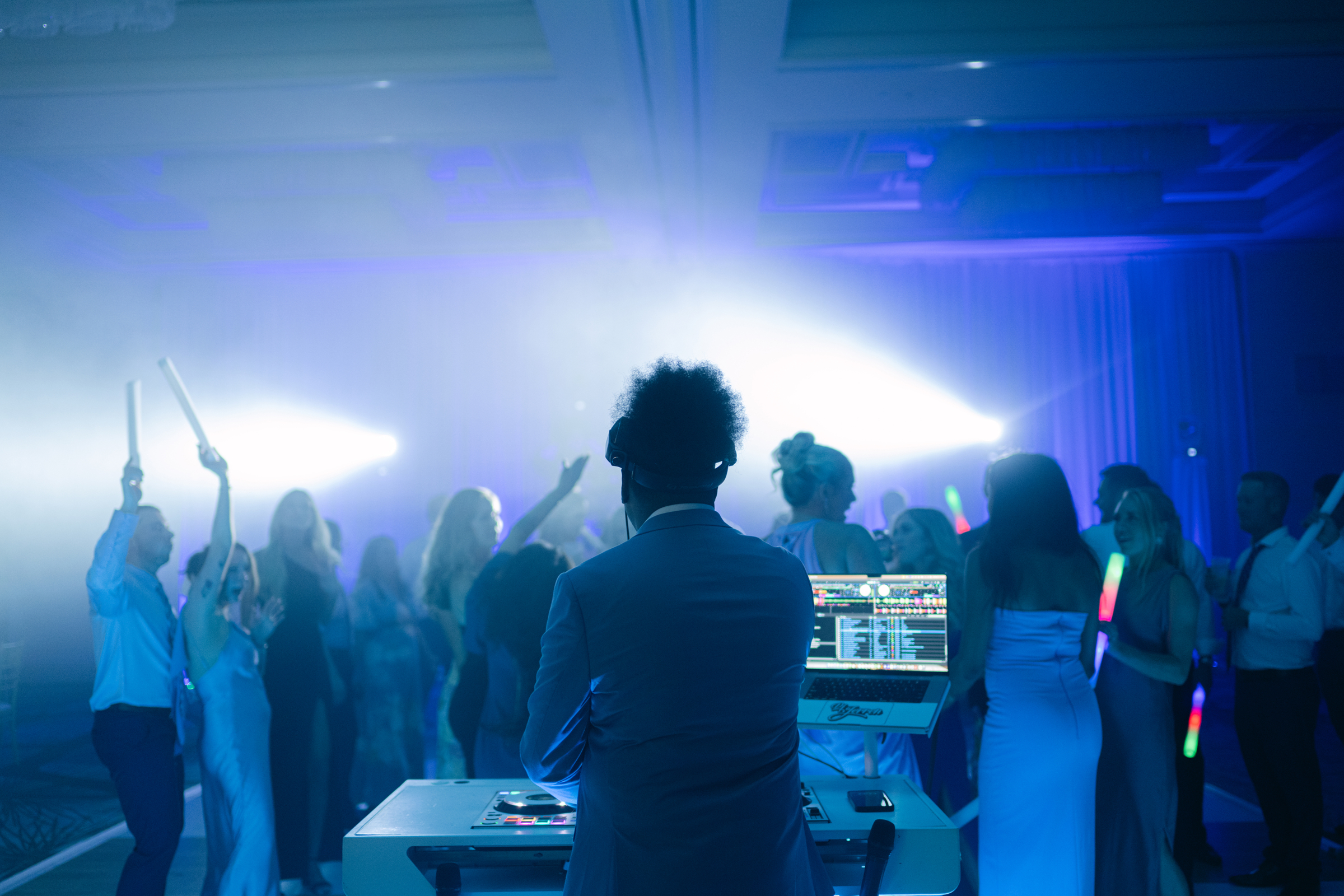 Epic Four Seasons Wedding with Tropical Rave Vibes