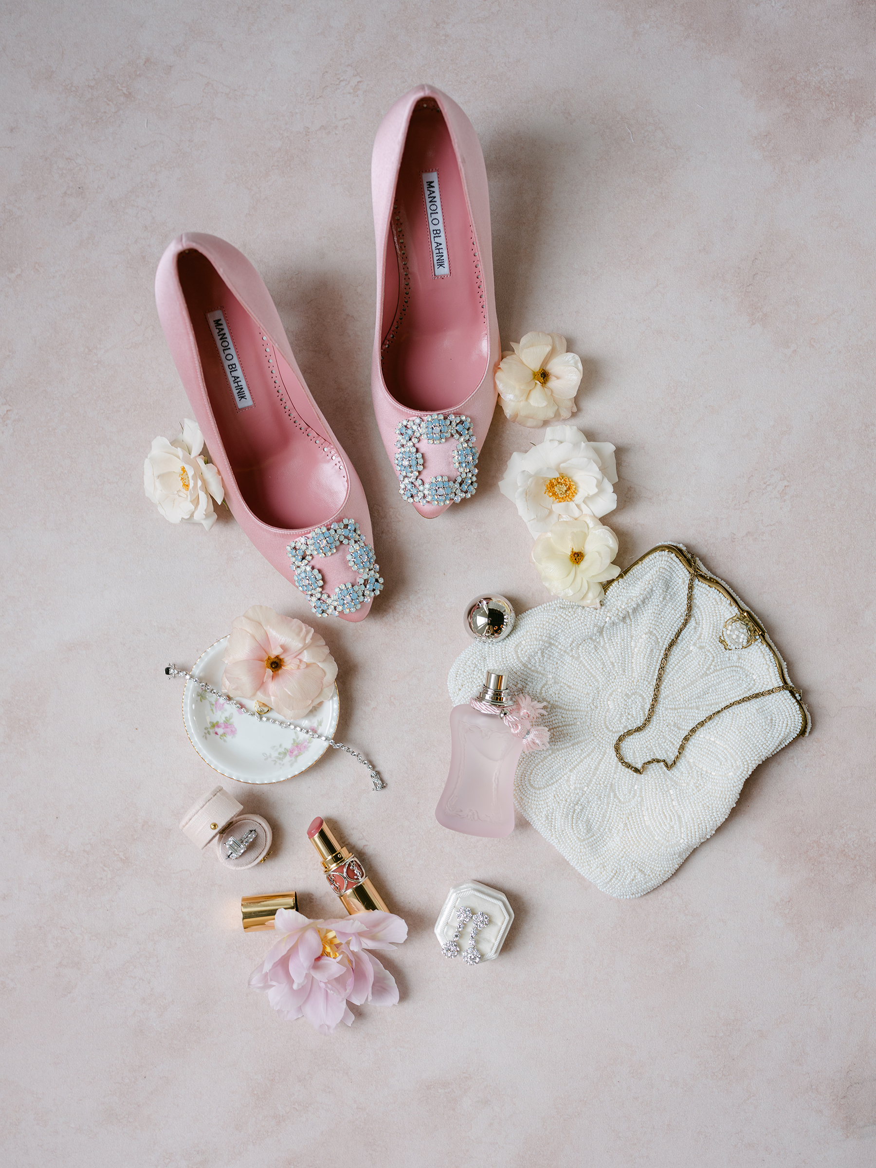 pink and neutral bridal flat-lays