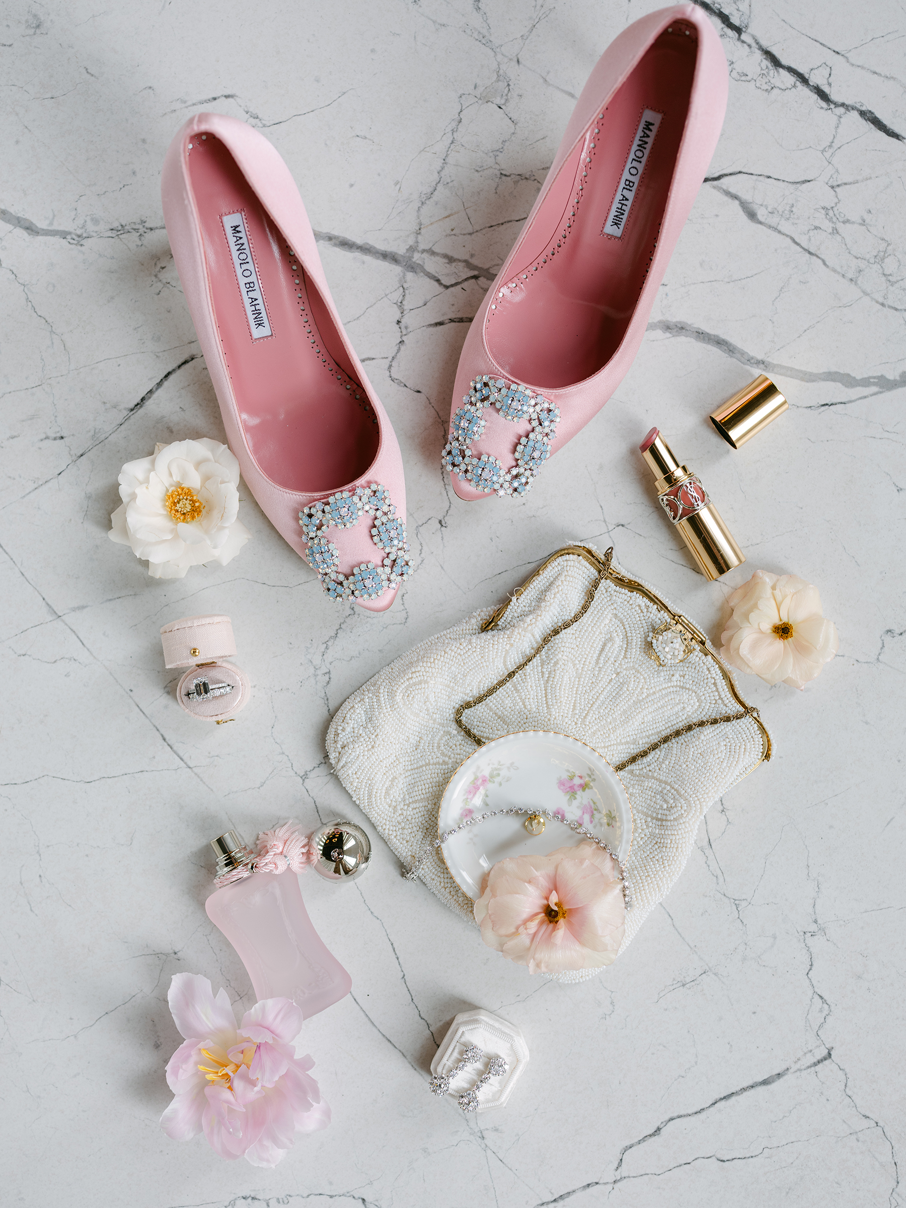 pink and neutral bridal flat-lays