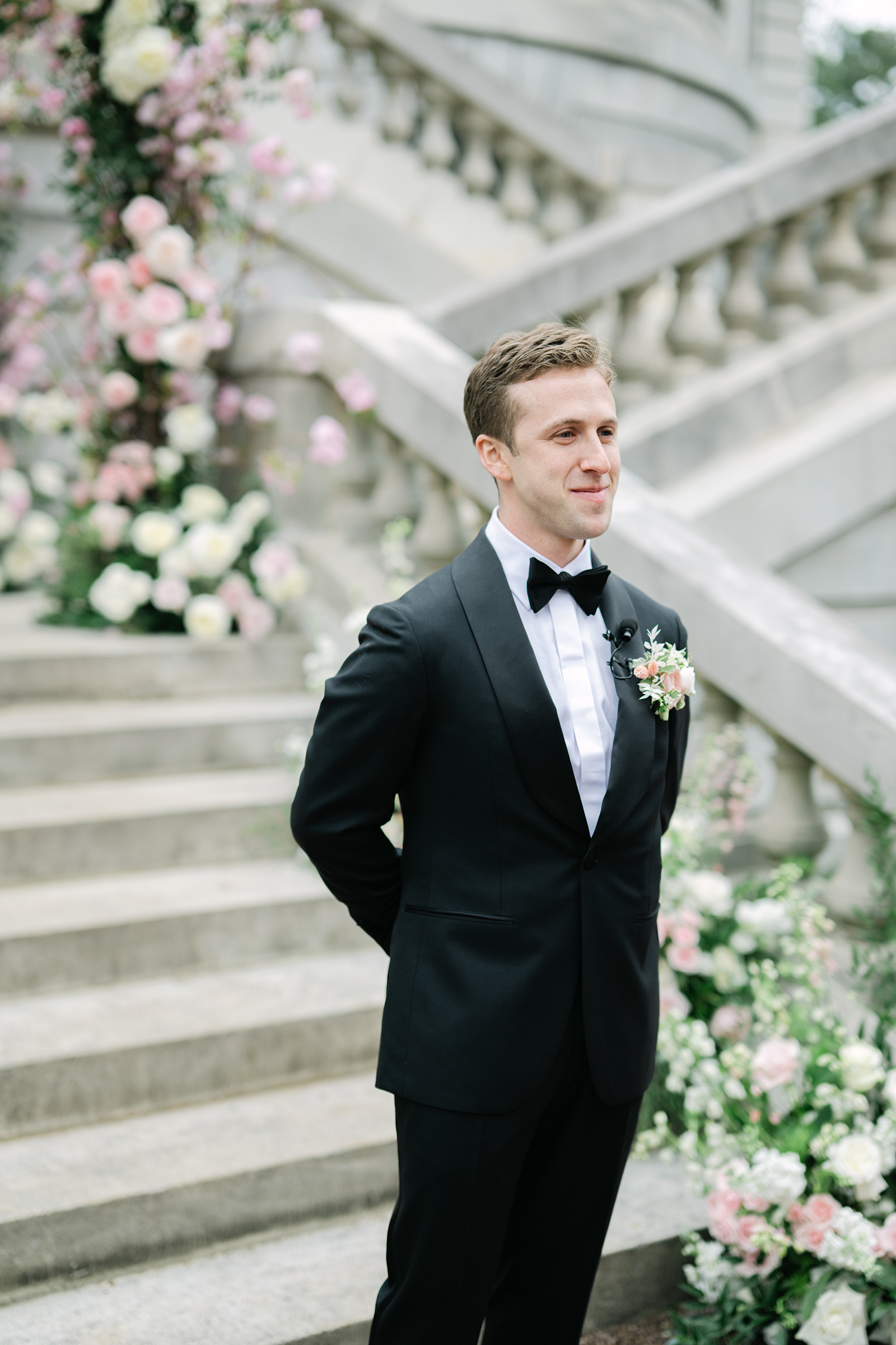 groom at altar