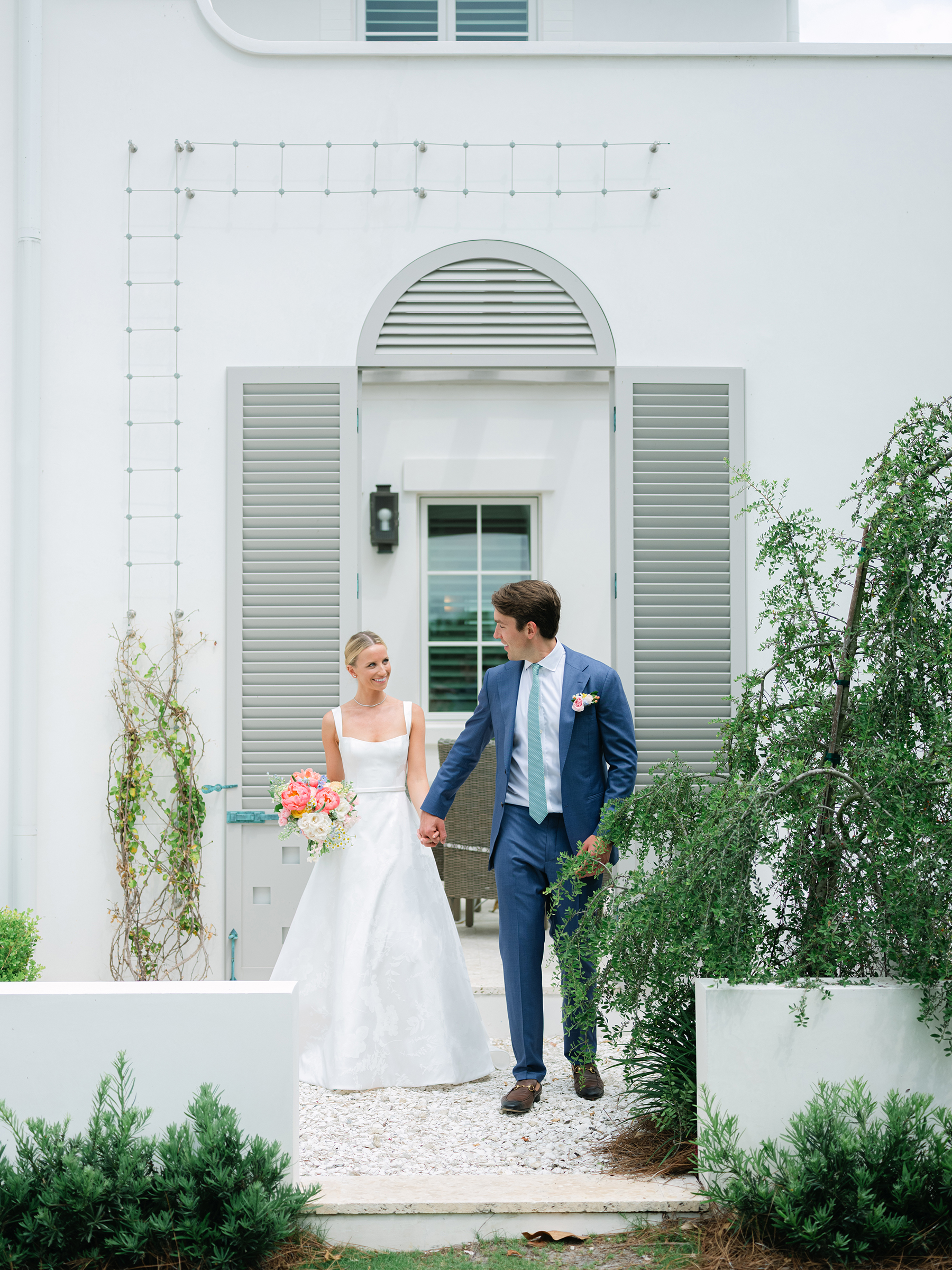 bride and groom inspiration