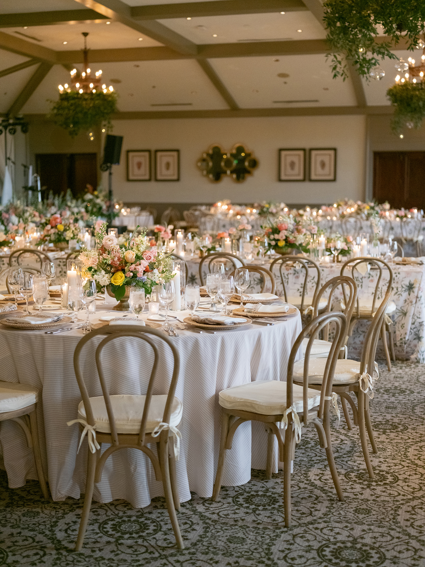 tablescape during wedding reception