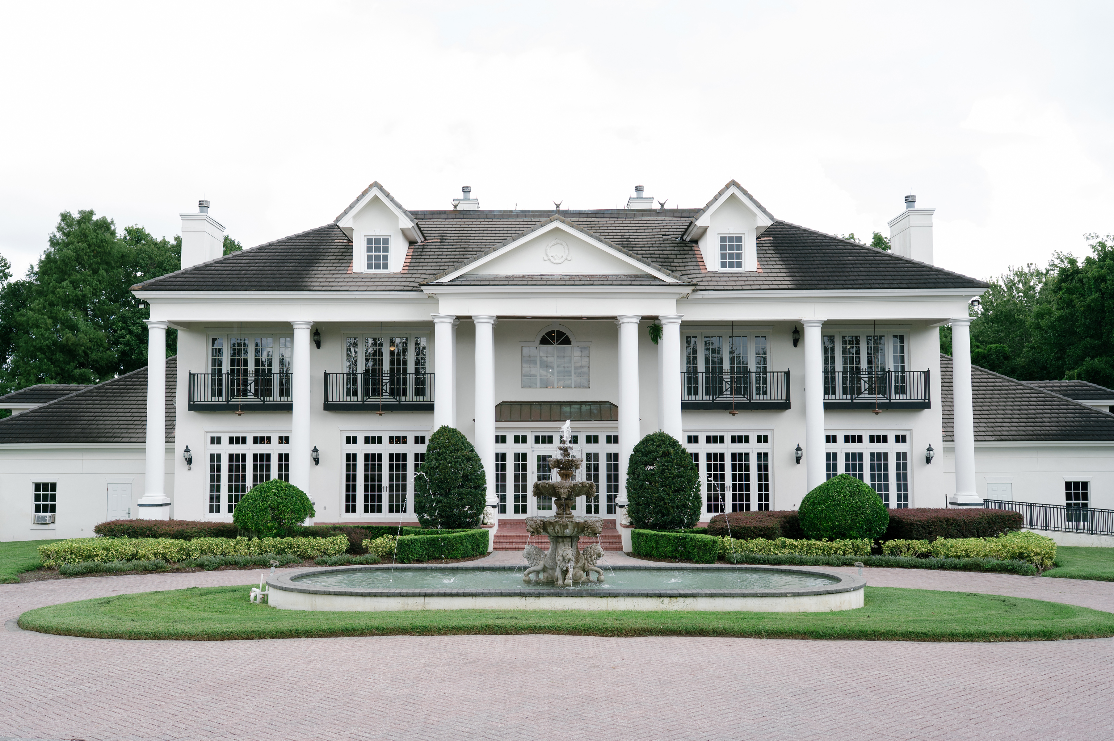 historic and classic wedding venue