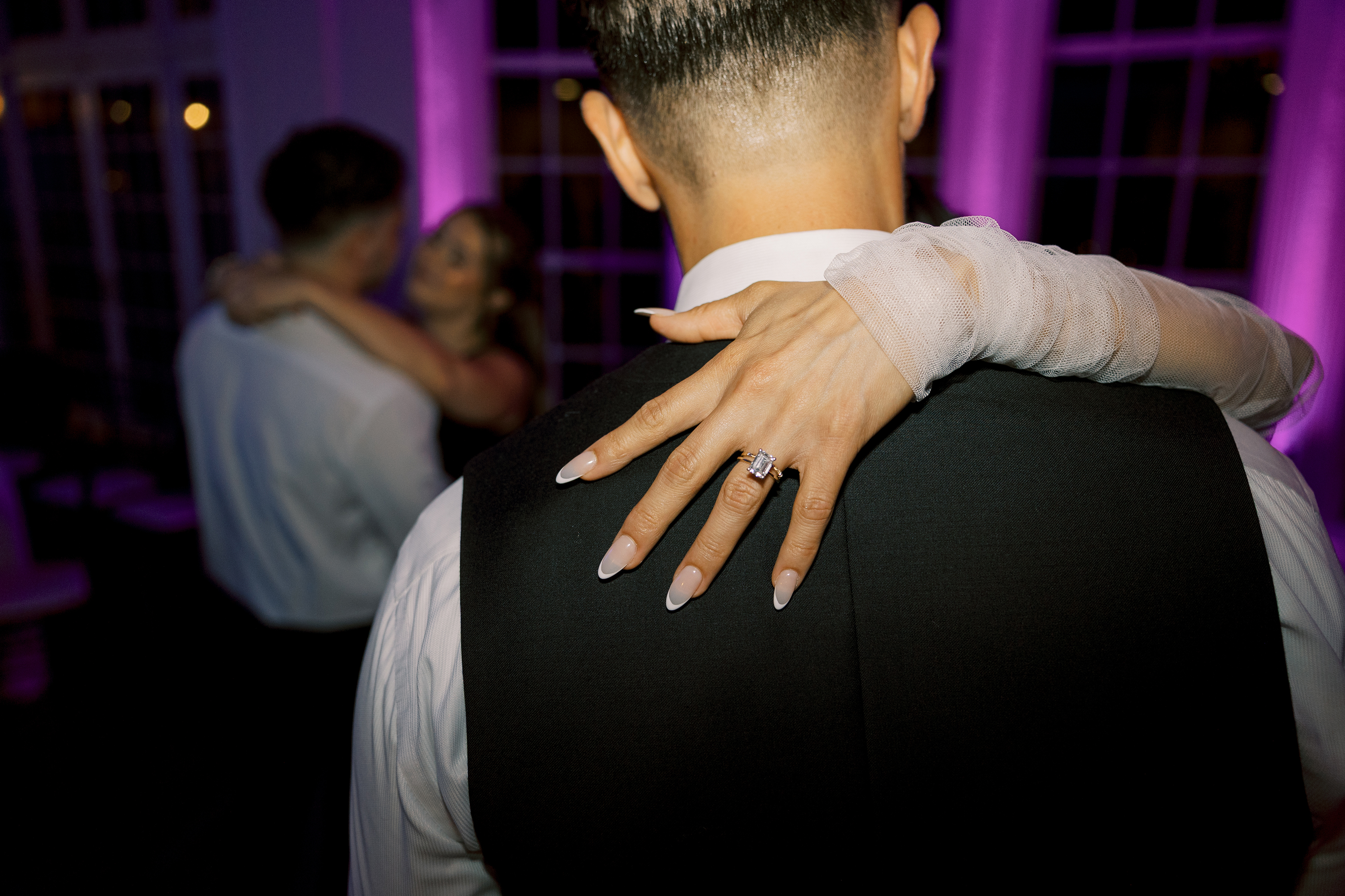 close up picture of bride's wedding ring