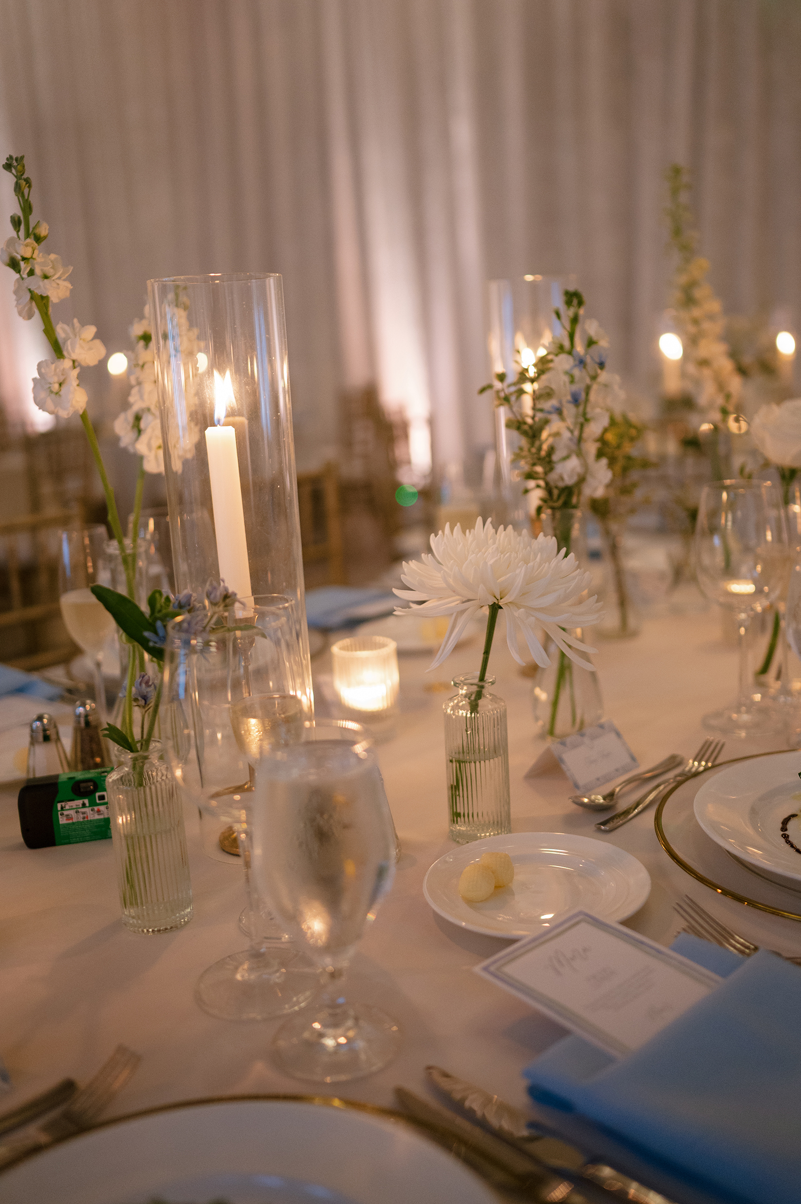 elegant and editorial wedding tablescapes
