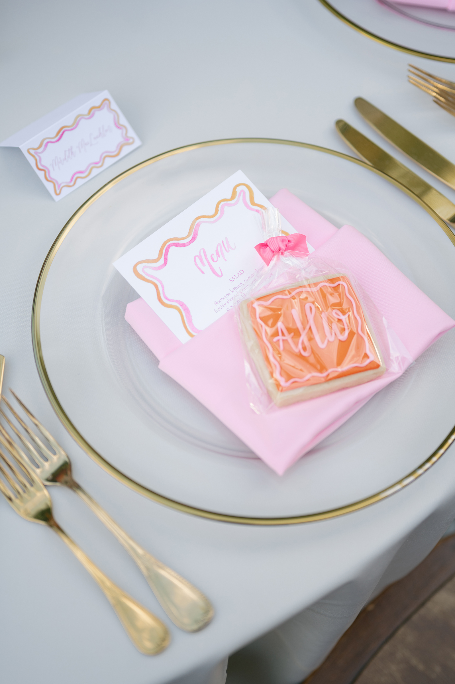 pink and orange personalized table settings
