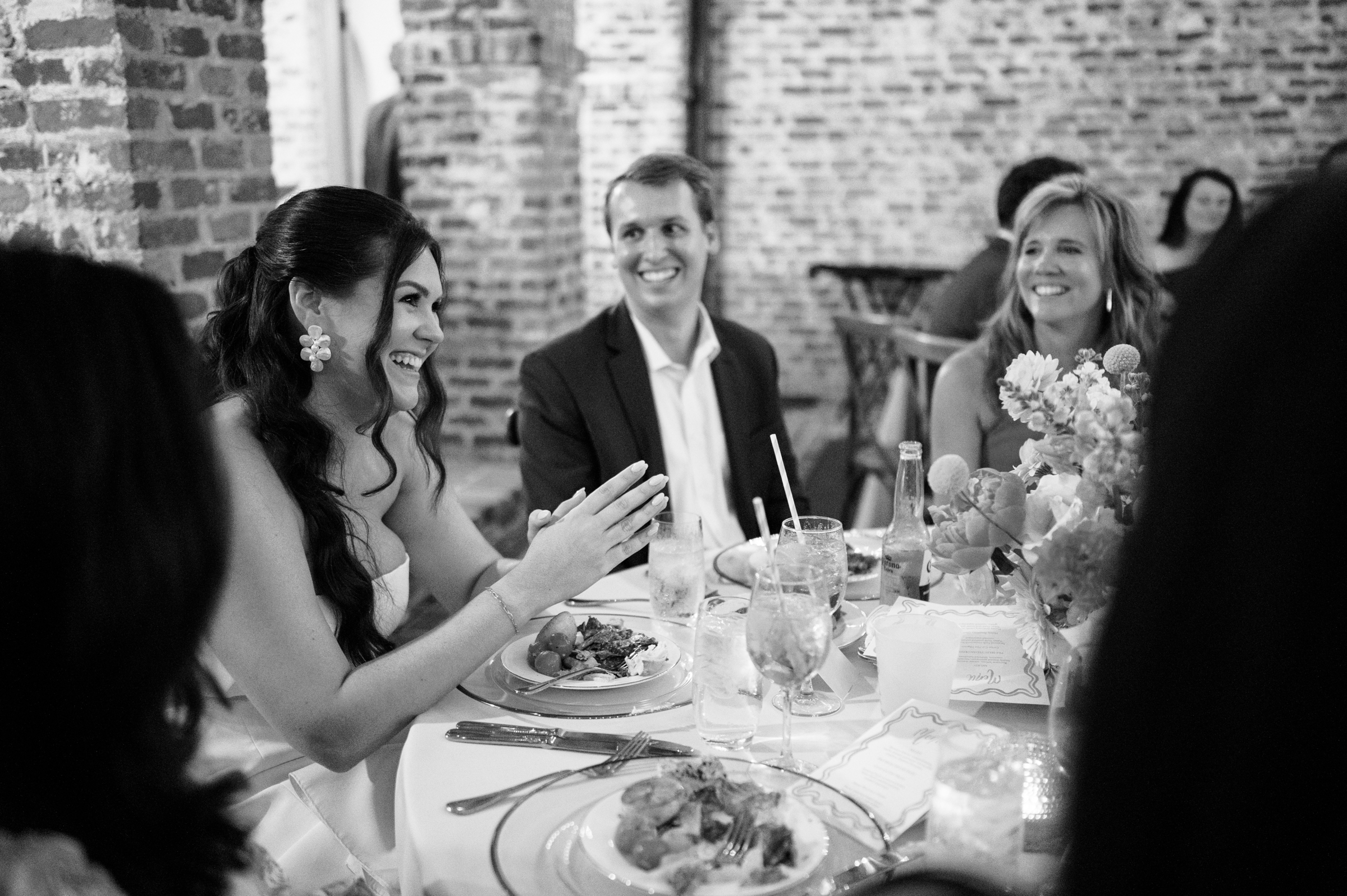 black-and-white picture of bride and groom